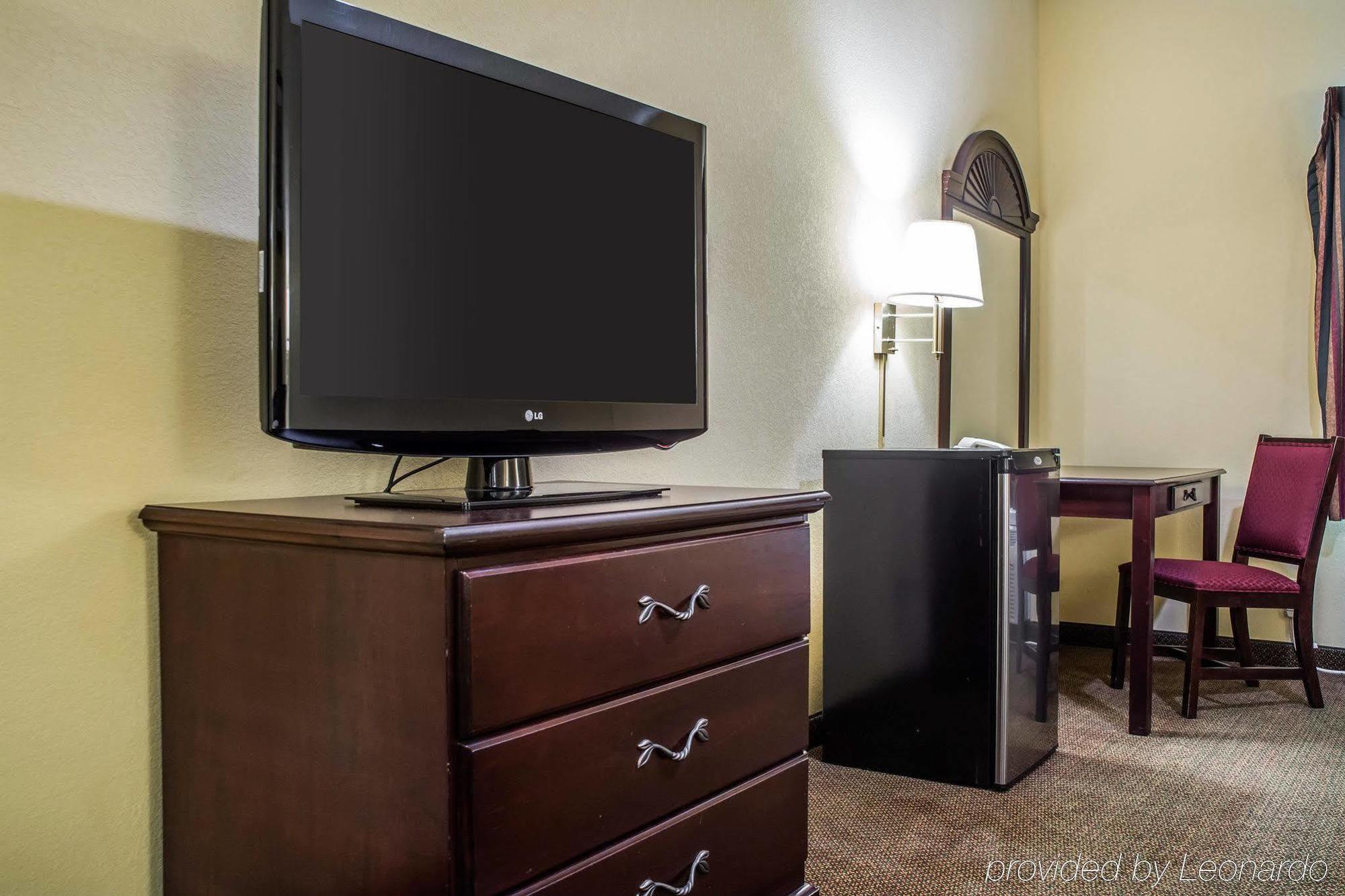 Econo Lodge & Suites Airport North Syracuse מראה חיצוני תמונה