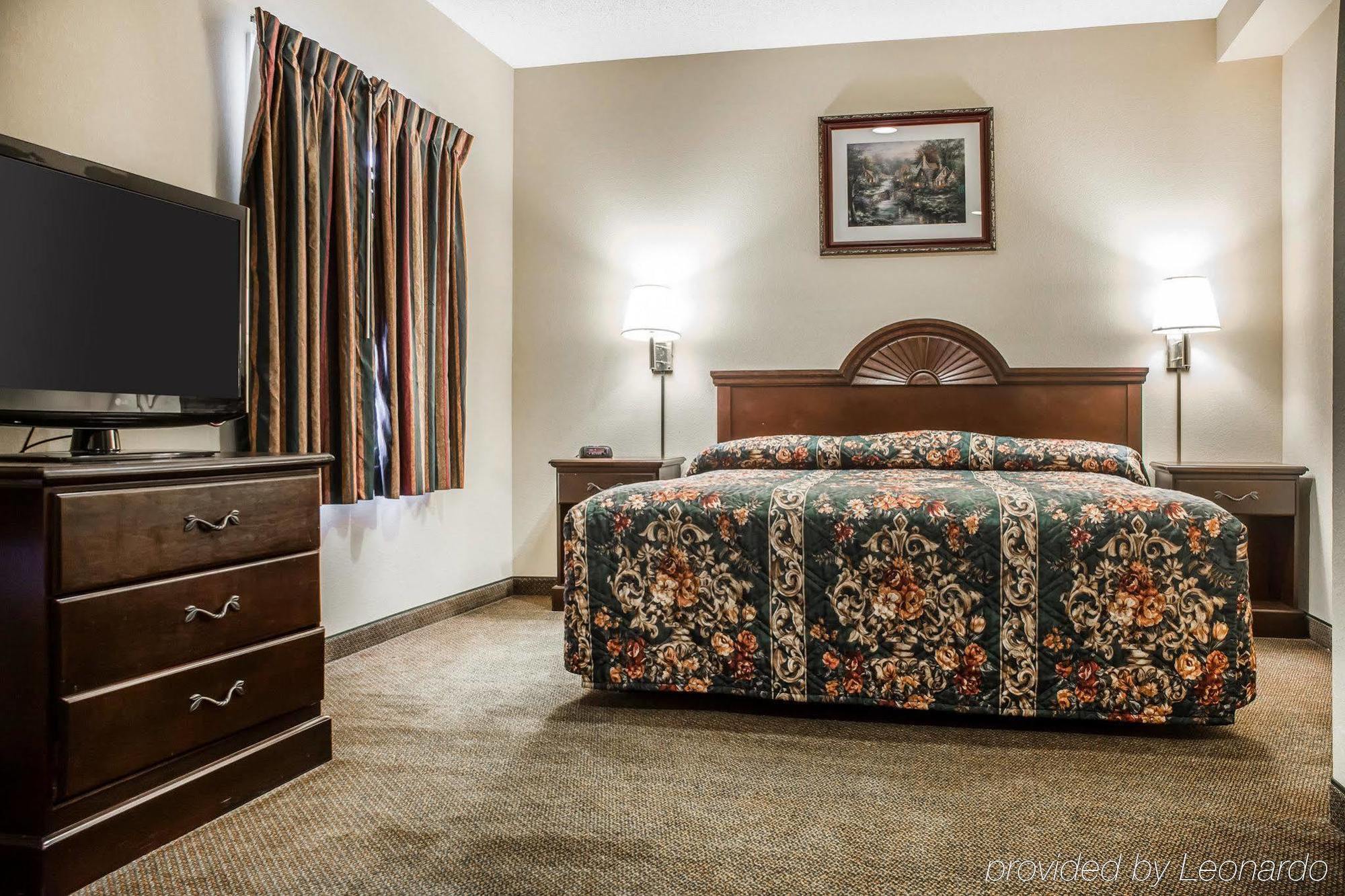 Econo Lodge & Suites Airport North Syracuse מראה חיצוני תמונה